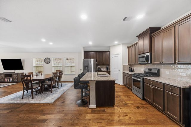 15014 Wiltshire Castle Ln, Humble, TX 77346