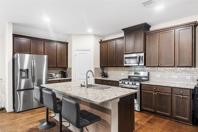15014 Wiltshire Castle Ln, Humble, TX 77346