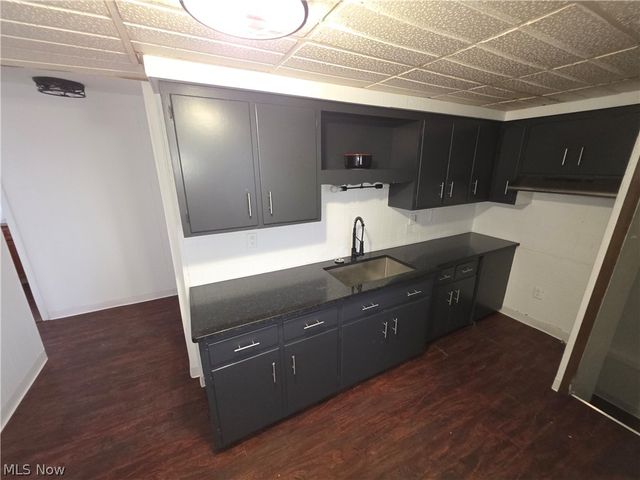 20632 Woodstock Avenue, Fairview Park, OH 44126