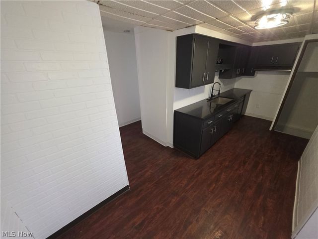 20632 Woodstock Avenue, Fairview Park, OH 44126