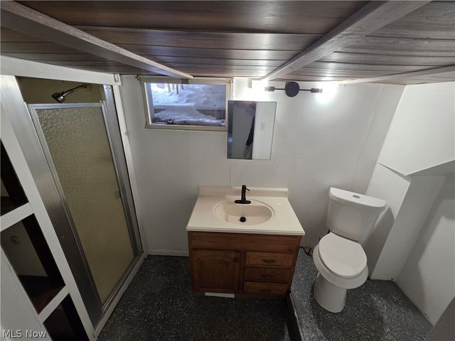 20632 Woodstock Avenue, Fairview Park, OH 44126