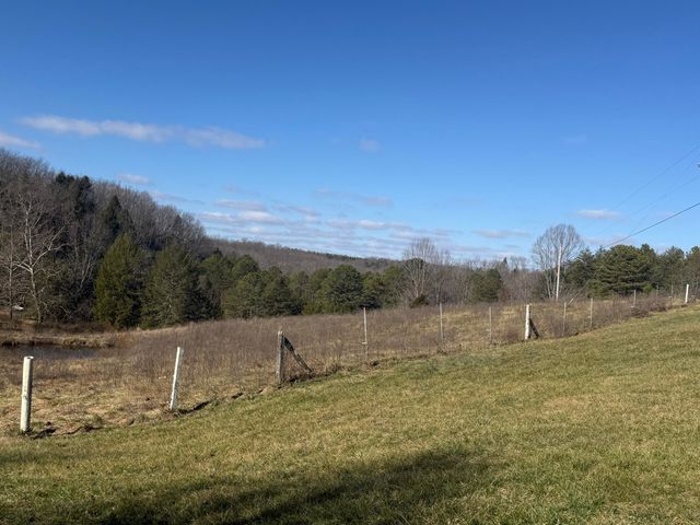 1615 Vaughn Ridge Road, London, KY 40741