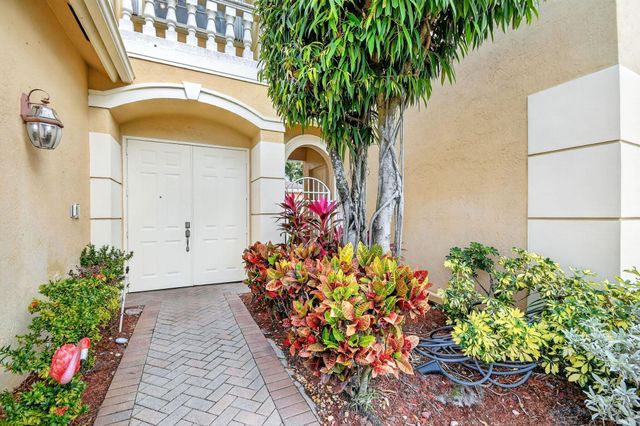 6802 Houlton Circle, Lake Worth, FL 33467