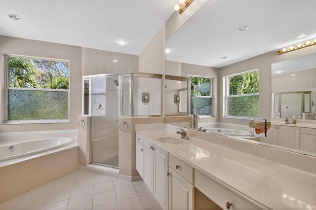 6802 Houlton Circle, Lake Worth, FL 33467