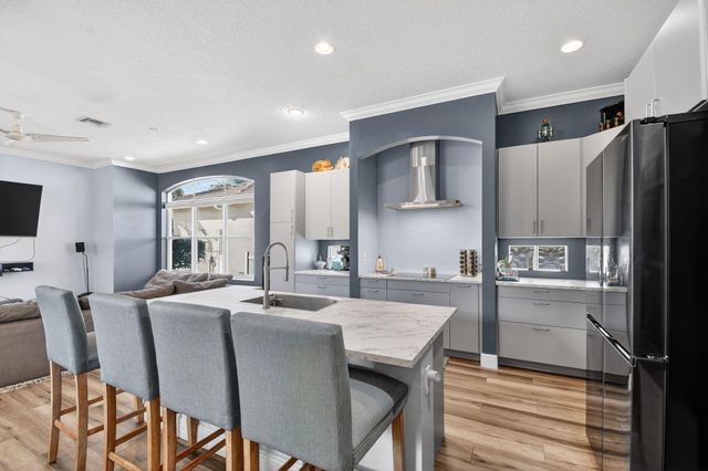 6802 Houlton Circle, Lake Worth, FL 33467