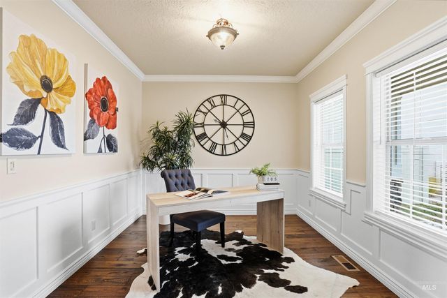 1175 N Champions Pl, Eagle, ID 83616