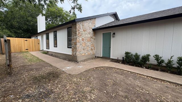 11416 Ptarmigan DR A, Austin, TX 78758