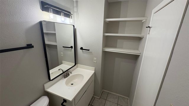 11416 Ptarmigan DR A, Austin, TX 78758