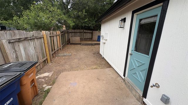 11416 Ptarmigan DR A, Austin, TX 78758