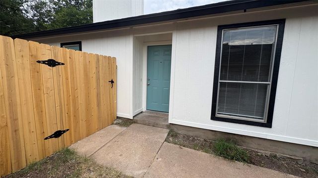11416 Ptarmigan DR A, Austin, TX 78758