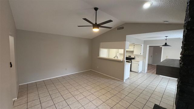 11416 Ptarmigan DR A, Austin, TX 78758
