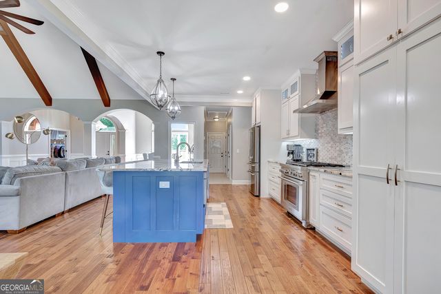140 Lake Park Court, Sharpsburg, GA 30277