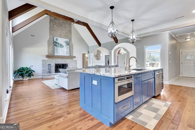 140 Lake Park Court, Sharpsburg, GA 30277