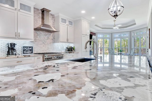 140 Lake Park Court, Sharpsburg, GA 30277