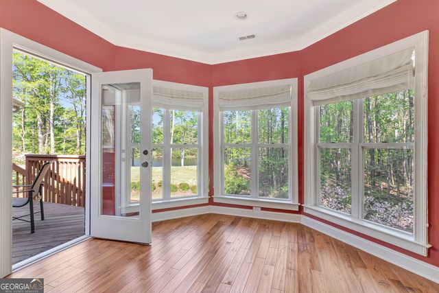 140 Lake Park Court, Sharpsburg, GA 30277