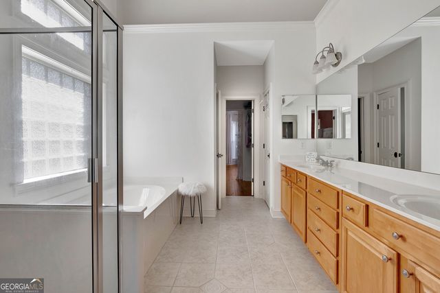 140 Lake Park Court, Sharpsburg, GA 30277