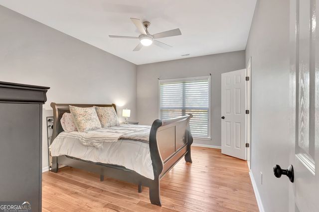 140 Lake Park Court, Sharpsburg, GA 30277