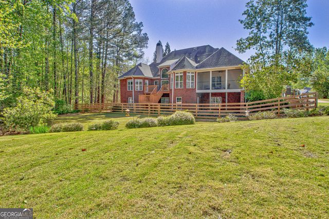 140 Lake Park Court, Sharpsburg, GA 30277