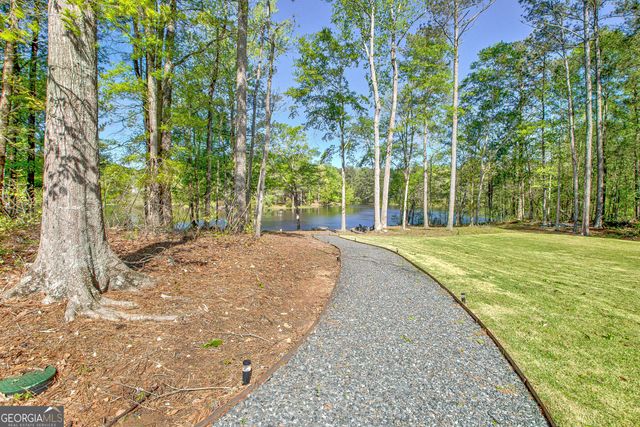 140 Lake Park Court, Sharpsburg, GA 30277