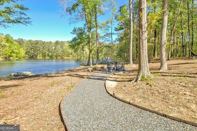 140 Lake Park Court, Sharpsburg, GA 30277