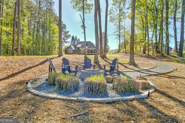 140 Lake Park Court, Sharpsburg, GA 30277