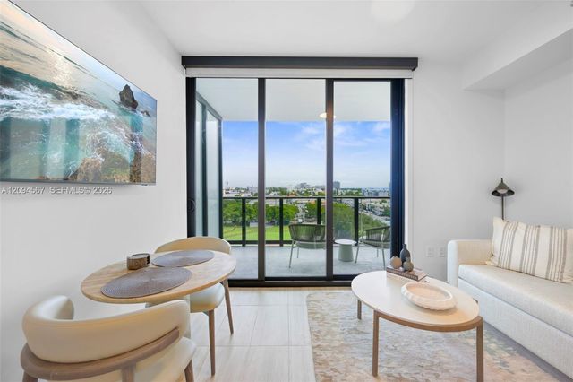 580 72nd Street 611, Miami Beach, FL 33141