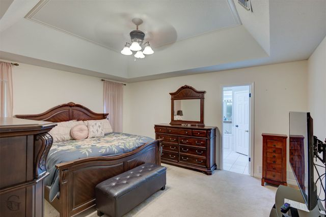 9305 Castlebrook Drive, Shreveport, LA 71129