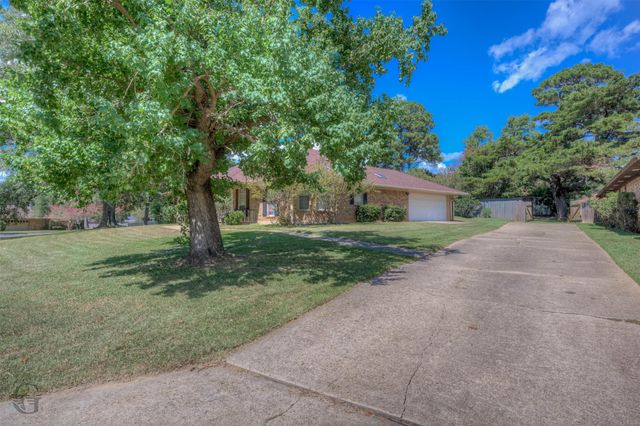 9305 Castlebrook Drive, Shreveport, LA 71129