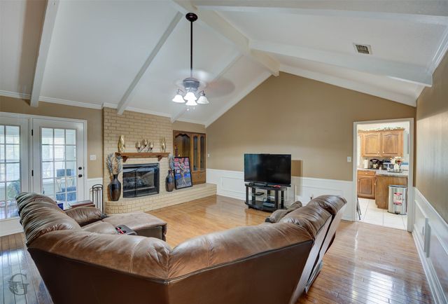 9305 Castlebrook Drive, Shreveport, LA 71129