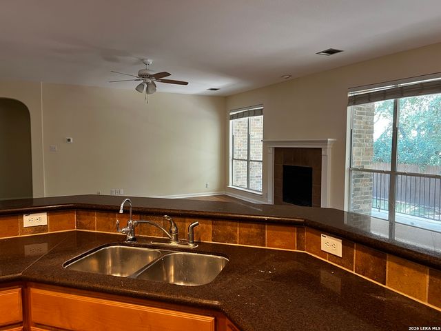 118 Stonewall, San Antonio, TX 78256