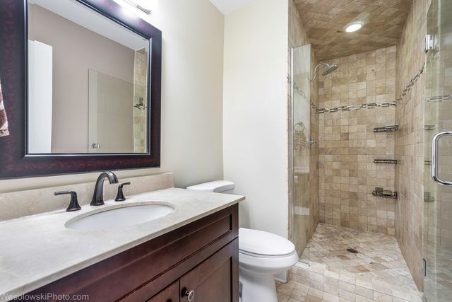 1810 71st Street, Darien, IL 60561