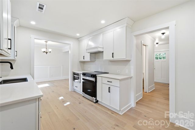 6900 Norchester Court, Charlotte, NC 28227