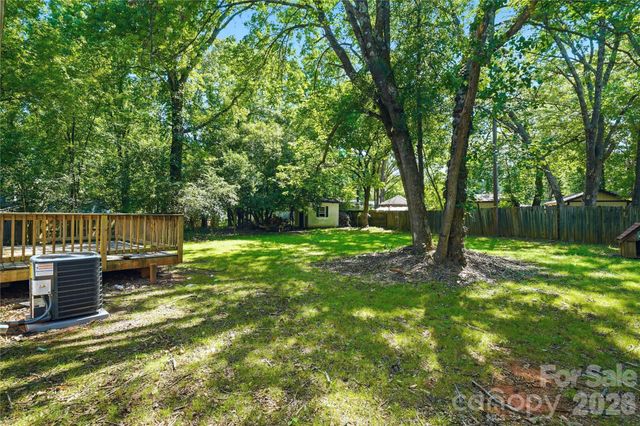 6900 Norchester Court, Charlotte, NC 28227