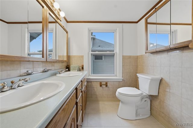 538 Parkside Avenue, Buffalo, NY 14216