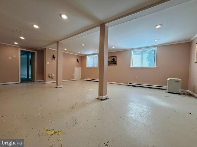 110 WENDY CIR, Coatesville, PA 19320