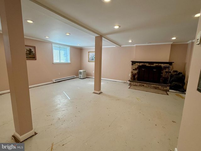 110 WENDY CIR, Coatesville, PA 19320