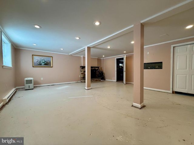 110 WENDY CIR, Coatesville, PA 19320