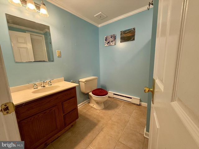 110 WENDY CIR, Coatesville, PA 19320