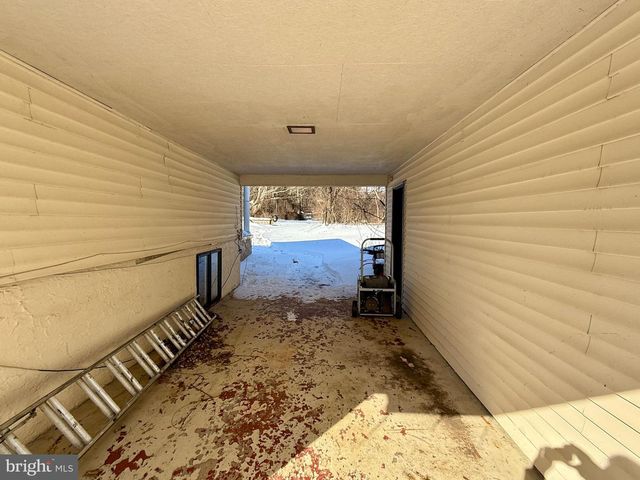 110 WENDY CIR, Coatesville, PA 19320