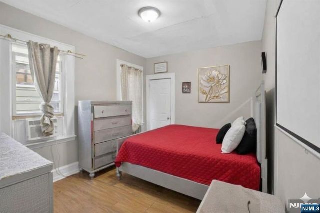 291 Madison Avenue, Irvington, NJ 07111