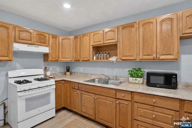 291 Madison Avenue, Irvington, NJ 07111