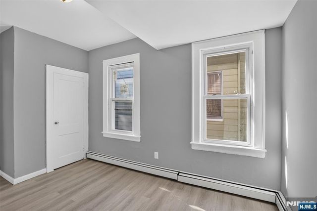 291 Madison Avenue, Irvington, NJ 07111