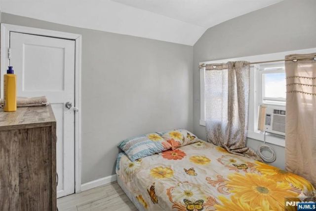 291 Madison Avenue, Irvington, NJ 07111
