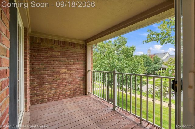 3542 Tremonte Circle N, Oakland Charter Township, MI 48306