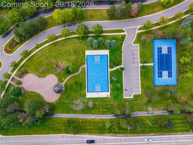 3542 Tremonte Circle N, Oakland Charter Township, MI 48306