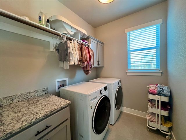 1720 Broadway Place, Rogers, AR 72758