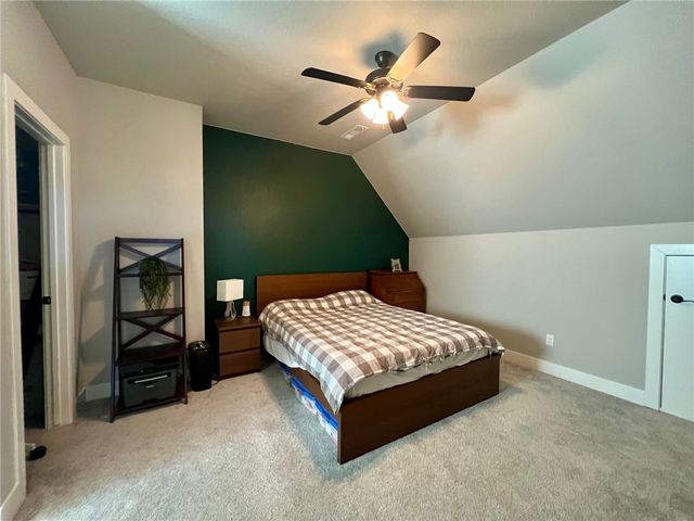 1720 Broadway Place, Rogers, AR 72758