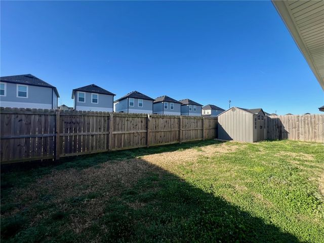 1720 Broadway Place, Rogers, AR 72758