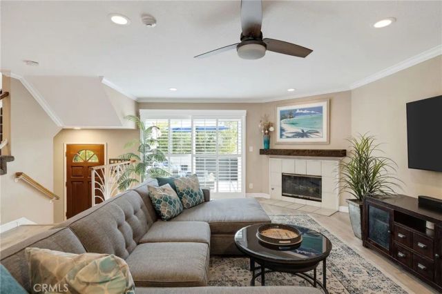 231 N Broadway 3, Redondo Beach, CA 90277