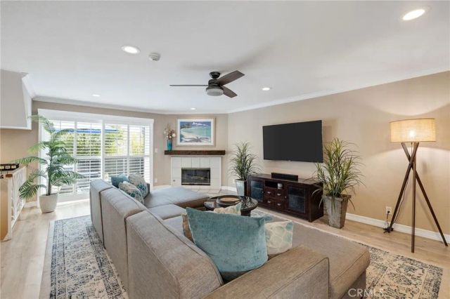 231 N Broadway 3, Redondo Beach, CA 90277